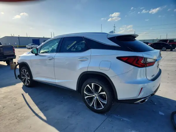 2T2ZZMCA7HC081214 2017 LEXUS RX - Image 2
