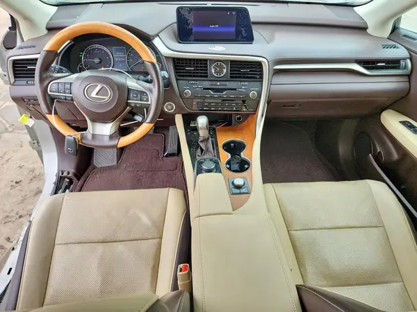 2T2ZZMCA7HC089264 2017 LEXUS RX - Image 8