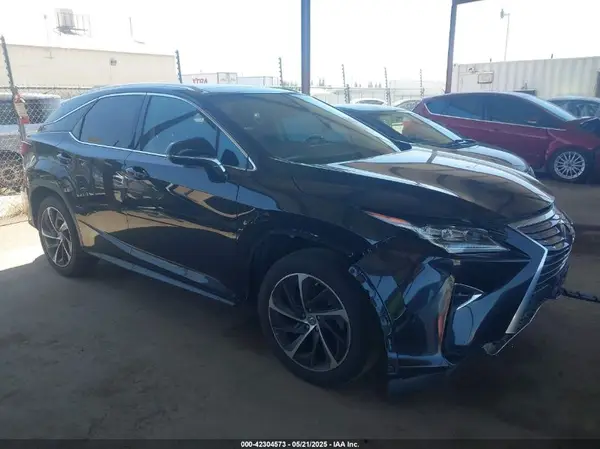 2T2ZZMCA7HC090270 2017 LEXUS RX - Image 1