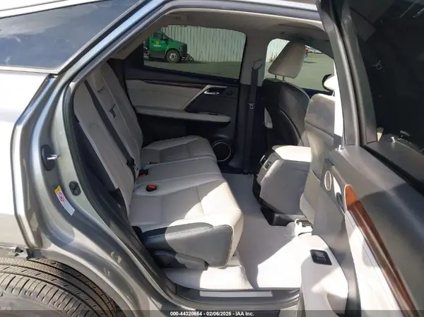 2T2ZZMCA7JC093269 2018 LEXUS RX - Image 8
