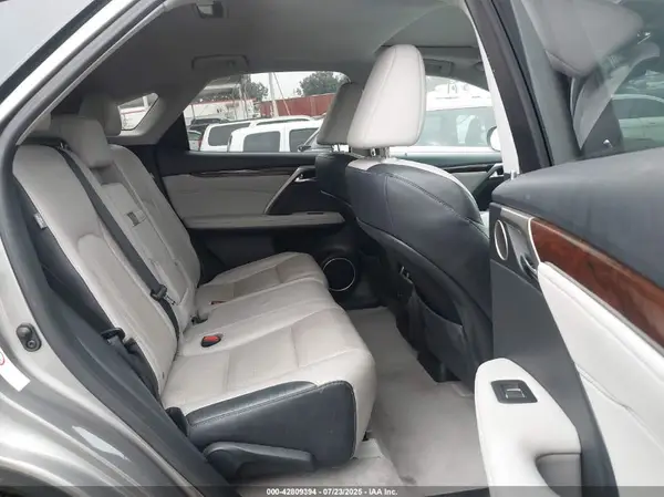 2T2ZZMCA7KC126952 2019 LEXUS RX - Image 8