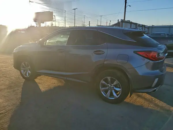 2T2ZZMCA7KC129785 2019 LEXUS RX - Image 2