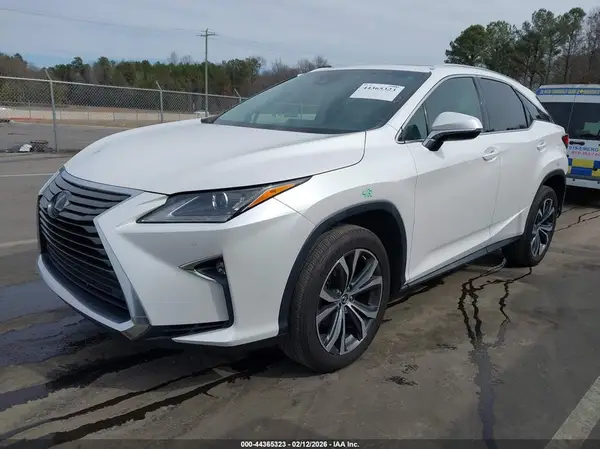 2T2ZZMCA7KC130676 2019 LEXUS RX - Image 2