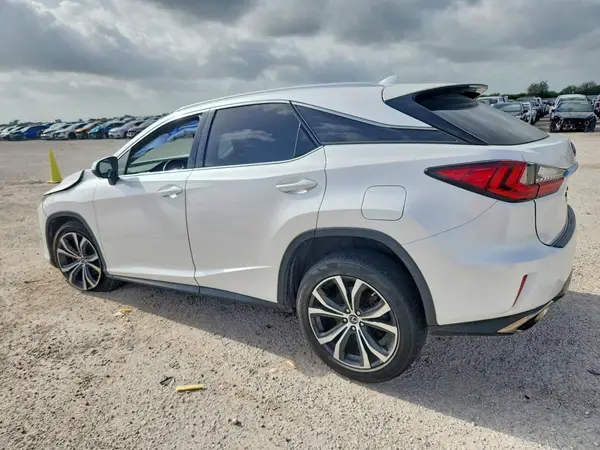2T2ZZMCA7KC135909 2019 LEXUS RX - Image 2
