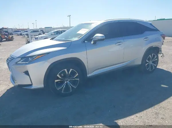 2T2ZZMCA7KC136090 2019 LEXUS RX - Image 2