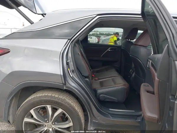 2T2ZZMCA8HC038985 2017 LEXUS RX - Image 8