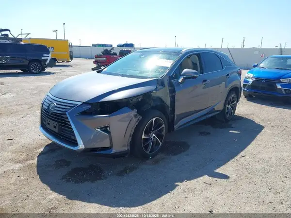 2T2ZZMCA8HC039313 2017 LEXUS RX - Image 2