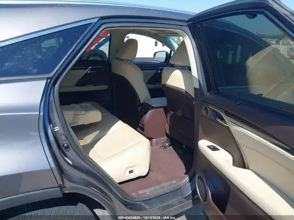 2T2ZZMCA8HC039313 2017 LEXUS RX - Image 8