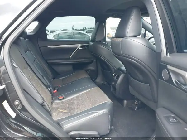 2T2ZZMCA8HC055463 2017 LEXUS RX - Image 8