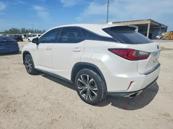 2T2ZZMCA8HC065894 2017 LEXUS RX - Image 2
