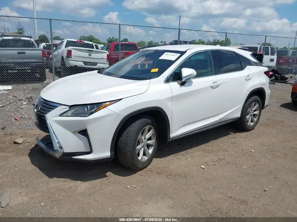 2T2ZZMCA8HC069122 2017 LEXUS RX - Image 2