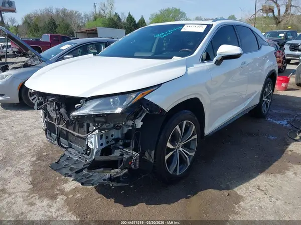 2T2ZZMCA8HC075759 2017 LEXUS RX - Image 2