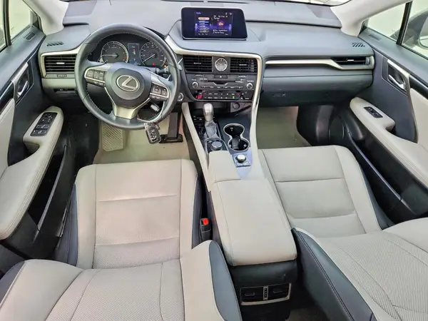 2T2ZZMCA8HC089354 2017 LEXUS RX - Image 8