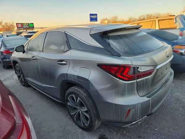 2T2ZZMCA8HC092934 2017 LEXUS RX - Image 2
