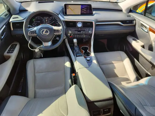 2T2ZZMCA8JC099162 2018 LEXUS RX - Image 8