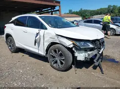 2T2ZZMCA8JC102092 2018 LEXUS RX