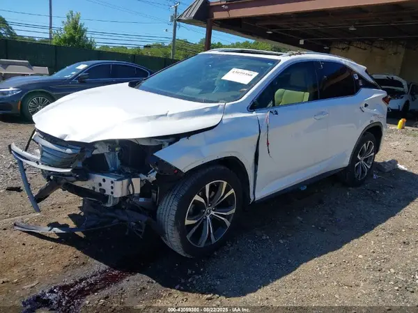2T2ZZMCA8JC102092 2018 LEXUS RX - Image 2