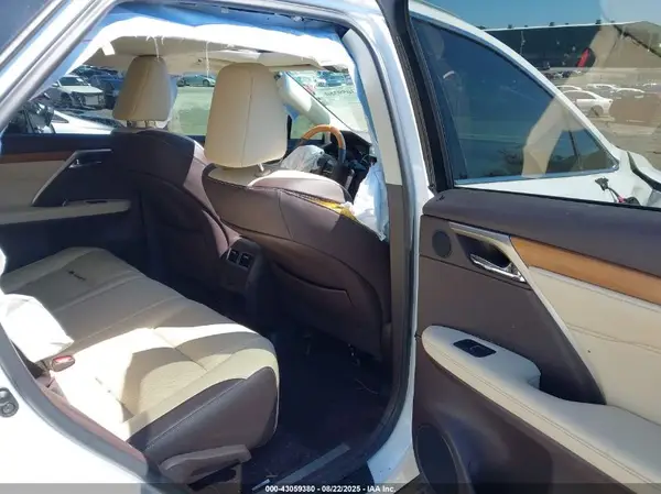 2T2ZZMCA8JC102092 2018 LEXUS RX - Image 8