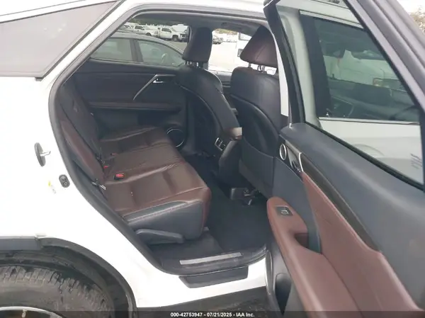 2T2ZZMCA8JC115571 2018 LEXUS RX - Image 8