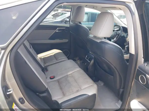 2T2ZZMCA8KC123915 2019 LEXUS RX - Image 8