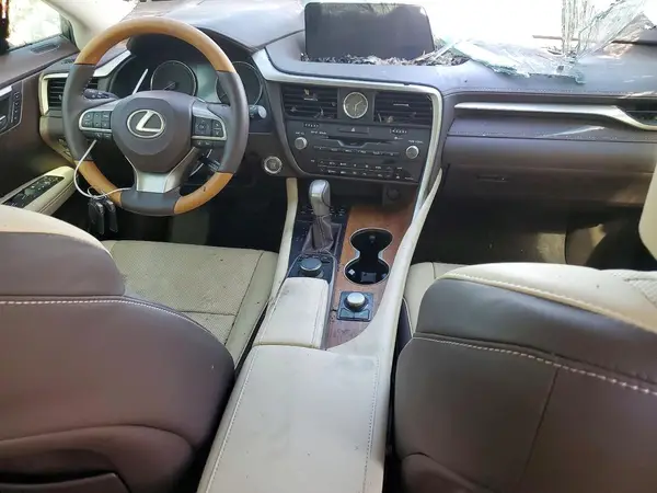 2T2ZZMCA8KC125230 2019 LEXUS RX - Image 8