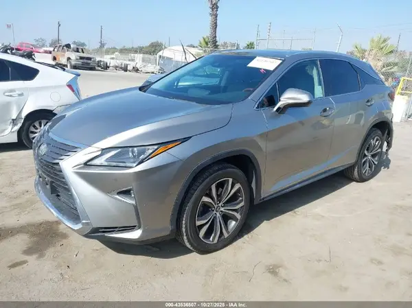 2T2ZZMCA8KC126166 2019 LEXUS RX - Image 2