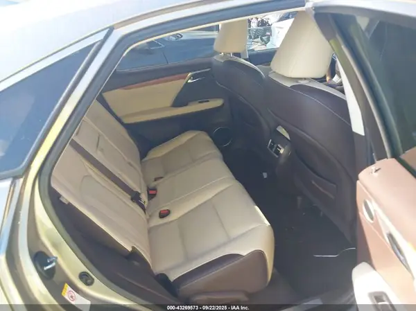 2T2ZZMCA8KC126894 2019 LEXUS RX - Image 8