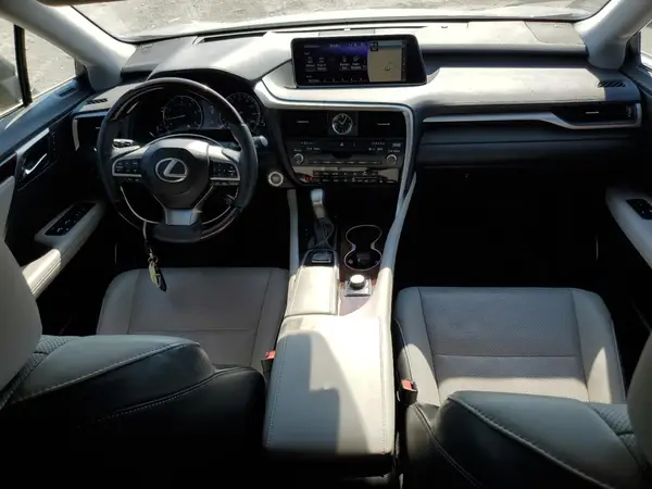 2T2ZZMCA8KC127074 2019 LEXUS RX - Image 8