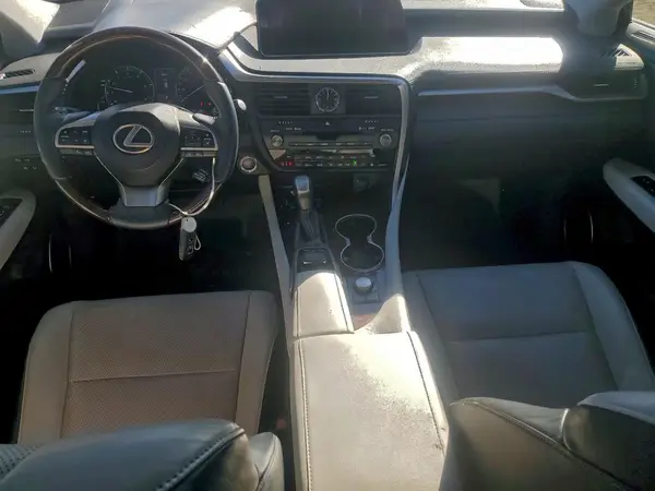 2T2ZZMCA8KC130749 2019 LEXUS RX - Image 8