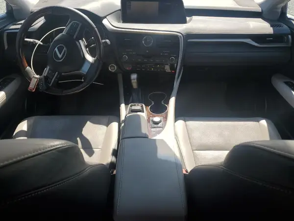 2T2ZZMCA8KC131612 2019 LEXUS RX - Image 8