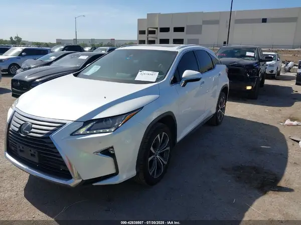 2T2ZZMCA8KC135594 2019 LEXUS RX - Image 2