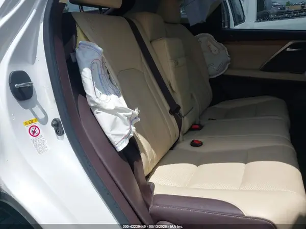 2T2ZZMCA8KC142609 2019 LEXUS RX - Image 8