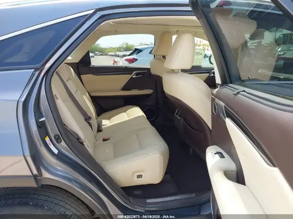 2T2ZZMCA8KC149401 2019 LEXUS RX - Image 8