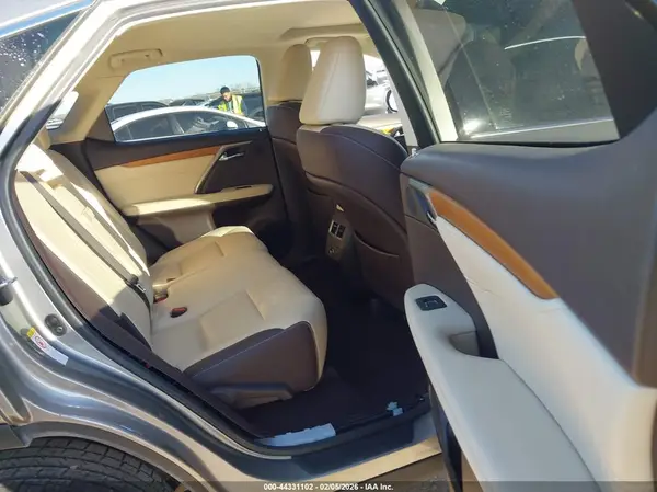 2T2ZZMCA8KC150547 2019 LEXUS RX - Image 8