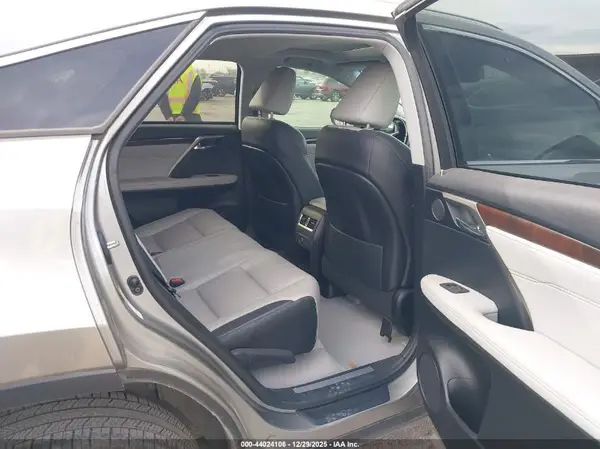2T2ZZMCA9HC080002 2017 LEXUS RX - Image 8