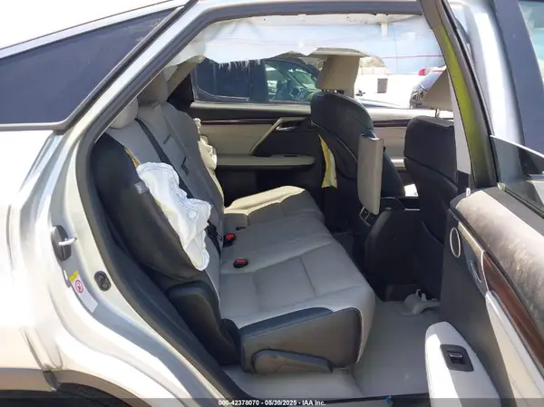 2T2ZZMCA9HC081070 2017 LEXUS RX - Image 8