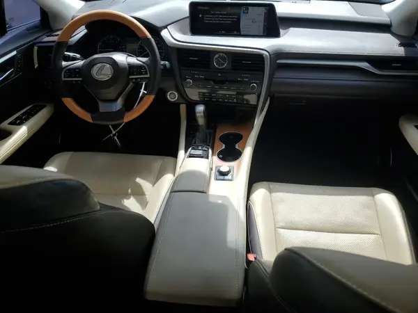 2T2ZZMCA9JC095668 2018 LEXUS RX - Image 8