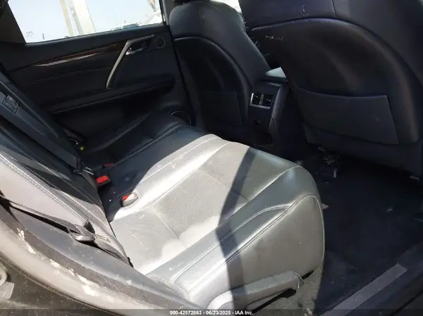 2T2ZZMCA9JC101503 2018 LEXUS RX - Image 8