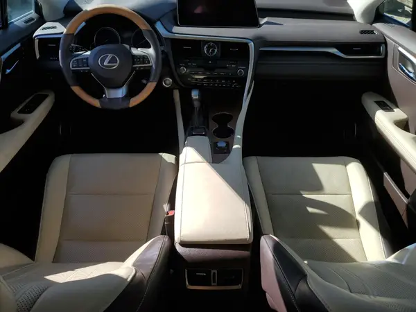 2T2ZZMCA9JC109746 2018 LEXUS RX - Image 8