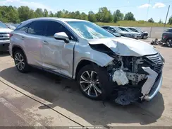 2T2ZZMCA9JC110041 2018 LEXUS RX