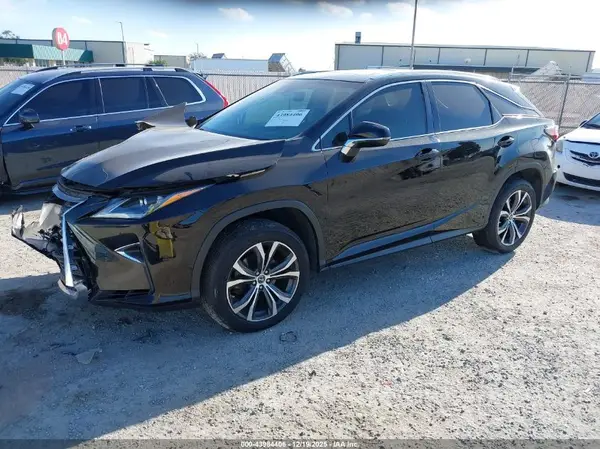 2T2ZZMCA9JC112596 2018 LEXUS RX - Image 2