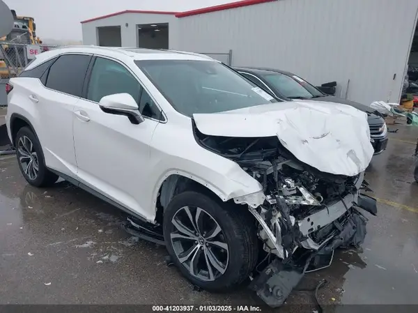 2T2ZZMCA9KC135264 2019 LEXUS RX - Image 1