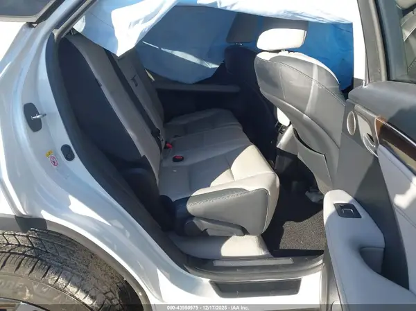 2T2ZZMCA9KC139198 2019 LEXUS RX - Image 8
