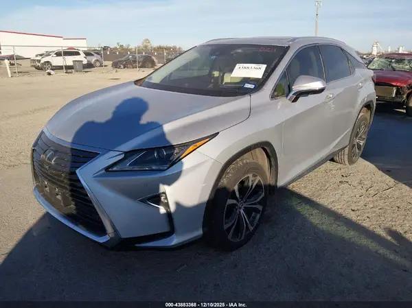 2T2ZZMCA9KC142084 2019 LEXUS RX - Image 2