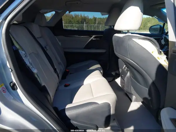 2T2ZZMCA9KC142991 2019 LEXUS RX - Image 8