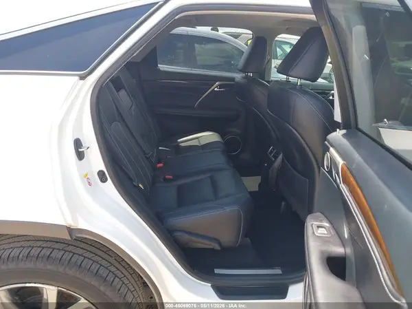 2T2ZZMCA9KC143199 2019 LEXUS RX - Image 8