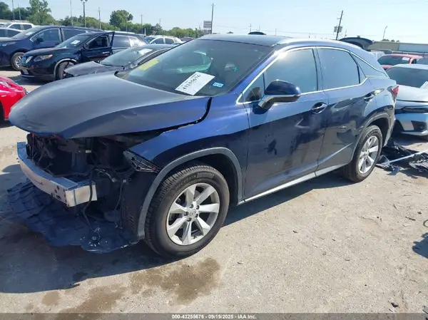 2T2ZZMCAXGC020096 2016 LEXUS RX - Image 2