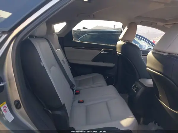 2T2ZZMCAXHC038101 2017 LEXUS RX - Image 8
