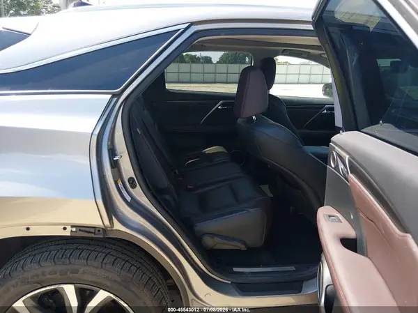 2T2ZZMCAXHC047624 2017 LEXUS RX - Image 8