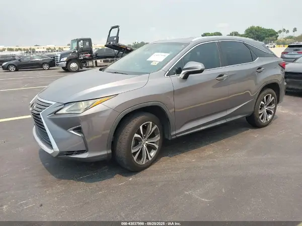 2T2ZZMCAXHC048708 2017 LEXUS RX - Image 2